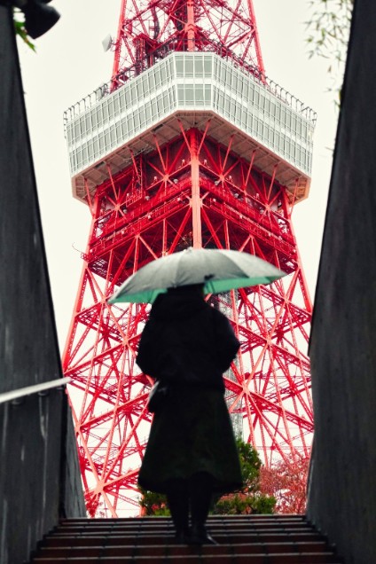 the classic tokyo tower spot